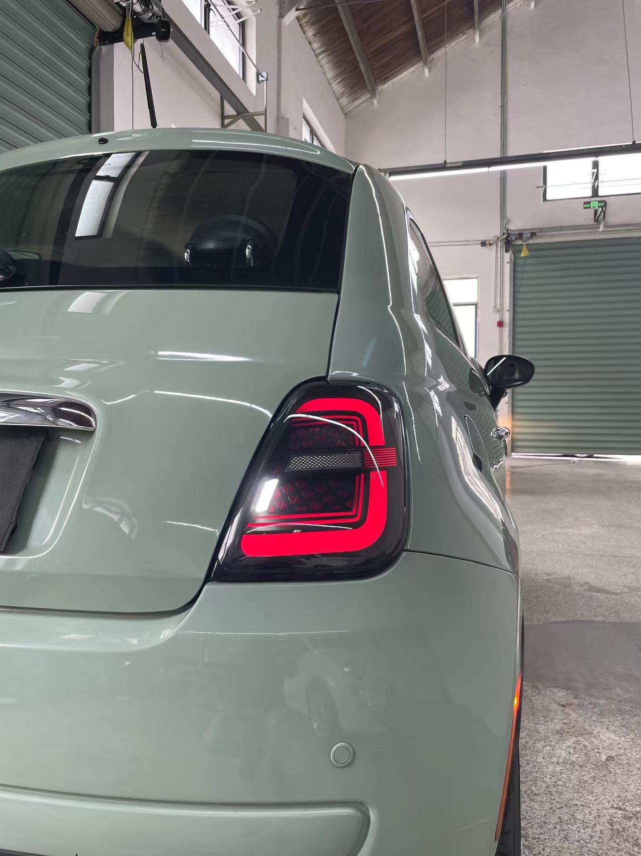 One set of LED tail lights for 2012-2019 Fiat 500 Abarth North America version