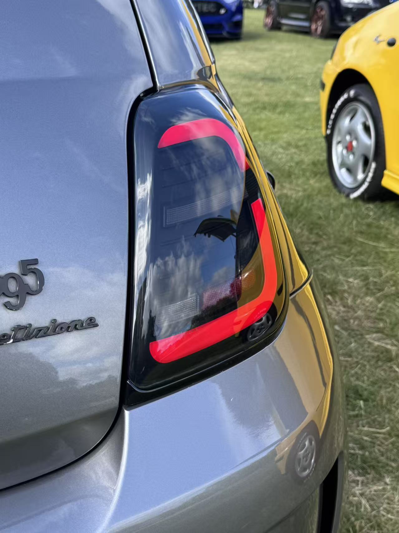One set of LED tail lights for 2012-2019 Fiat 500 Abarth North America version